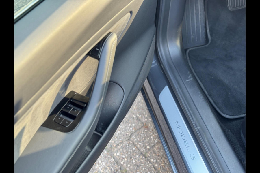 Tesla Model 3 Long Range AWD 75 kWh Panodak Autopilot Topstaat