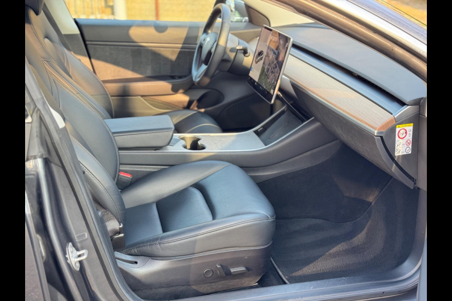 Tesla Model 3 Long Range AWD 75 kWh Panodak Autopilot Topstaat