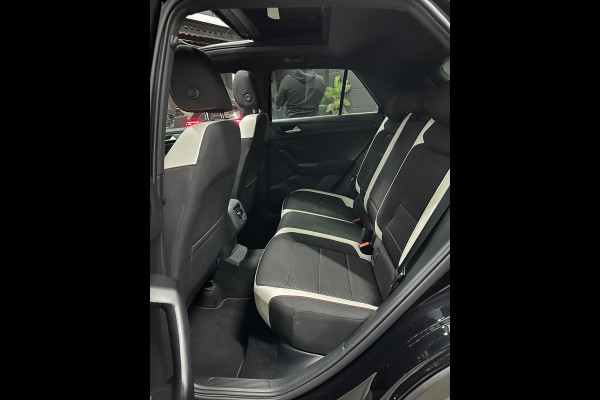 Volkswagen T-Roc 1.5 TSI|R-Line|PANO|BOMVOL!