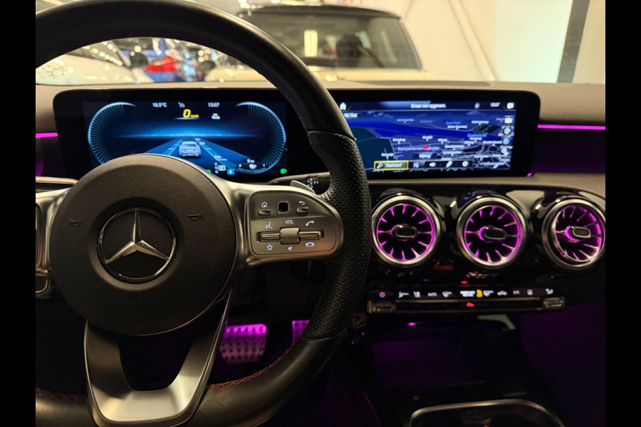 Mercedes-Benz A-Klasse 250 e AMG PREMIUM SFEERVERL/V-COCKPIT/NAVI/DAB/LED/CARPLAY/CRUISE///