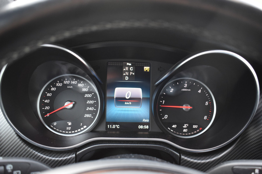 Mercedes-Benz V-Klasse 300d Lang DC Avantgarde Luchtvering Camera afneembare Trekhaak Carplay Stoelverwarming/koeling
