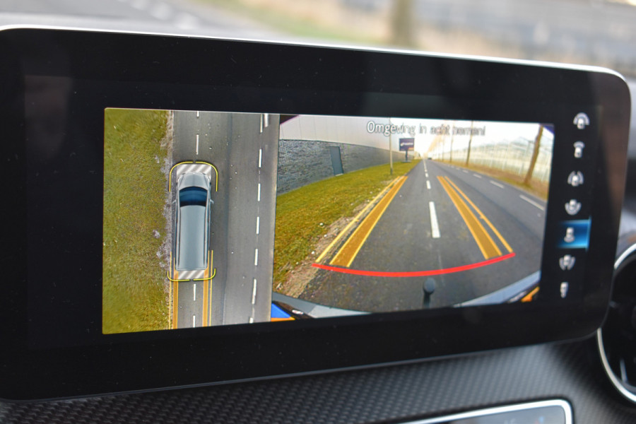 Mercedes-Benz V-Klasse 300d Lang DC Avantgarde Luchtvering Camera afneembare Trekhaak Carplay Stoelverwarming/koeling