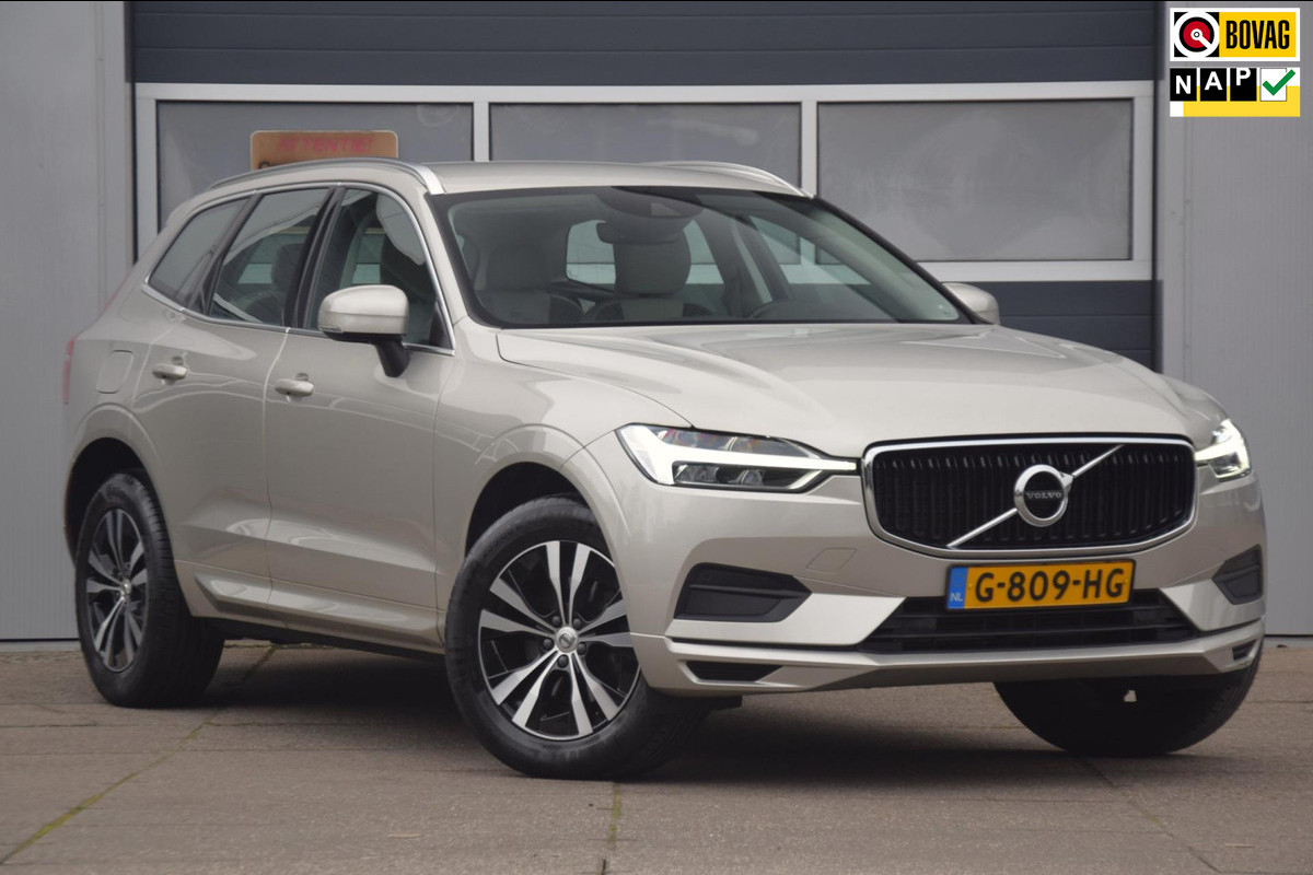 Volvo XC60 2.0 D4 Momentum Pro TREKHAAK/CAMERA/NL AUTO