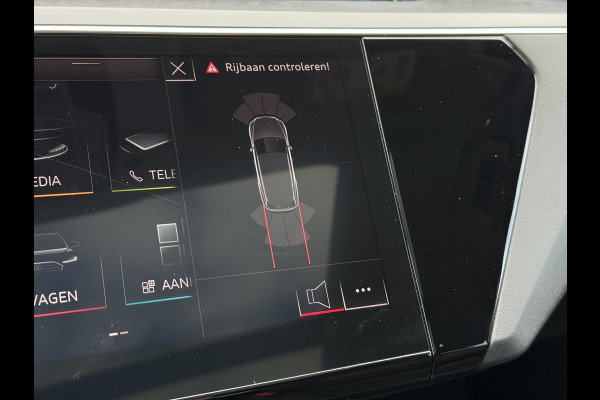 Audi e-tron e-tron 50 quattro Launch edition plus 71 kWh 2e Eigenaar,Navi,Clima,Cruise,Schuifdak,20" LM Velgen,Stoelverwarming,Leder,BTW Auto,N.A.P,APK tot 01-2026