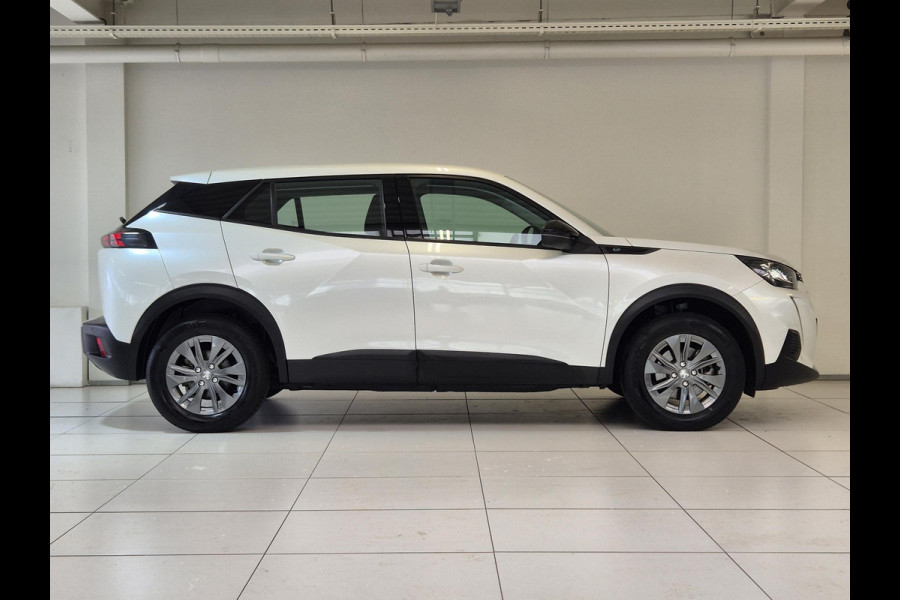 Peugeot e-2008 EV Active Pack 50 kWh | Navigatie | Parkeersensoren achter | Keyless start | Apple Carplay/Android Auto | All Season |