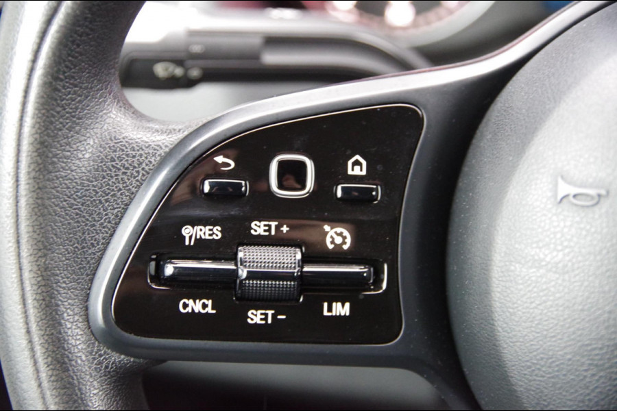 Mercedes-Benz Sprinter 316 2.2 CDI L2H1 TREKHAAK, MBUX 10,25'', CRUISE, STOELVERWARMING, CLIMA, NAVI