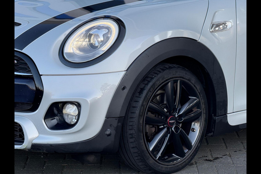 MINI Cabrio 2.0 Cooper S 192 pk automaat John cooper works, leder, led, achteruitrijcamera, vele opties