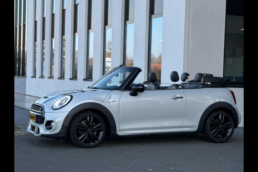 MINI Cabrio 2.0 Cooper S 192 pk automaat John cooper works, leder, led, achteruitrijcamera, vele opties