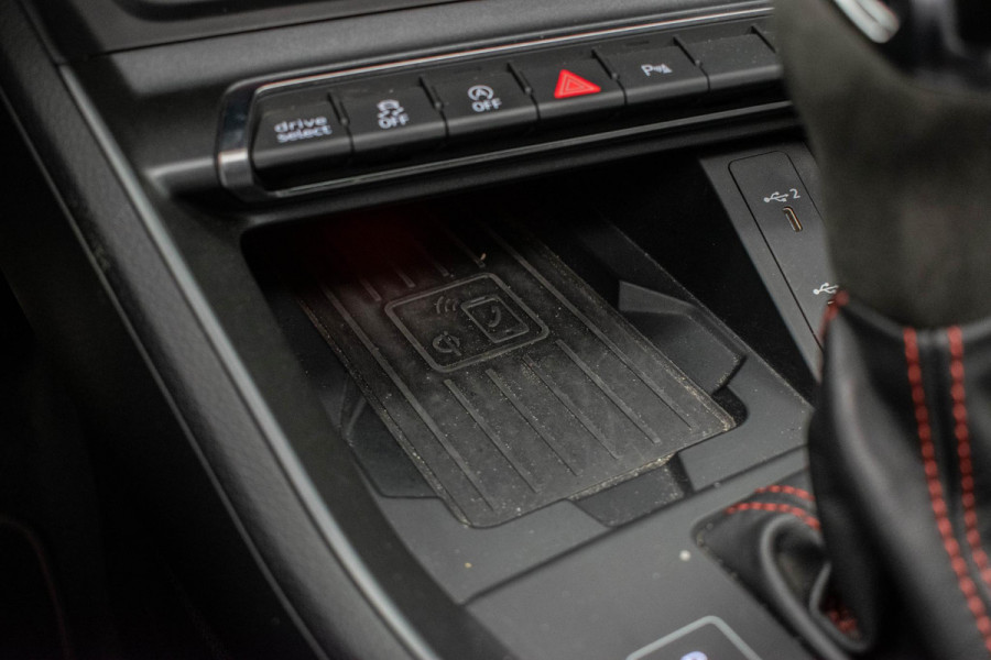 Audi RSQ3 Sportback TFSI |Pano|B&O|RS Seats|Ambient|Adaptive|