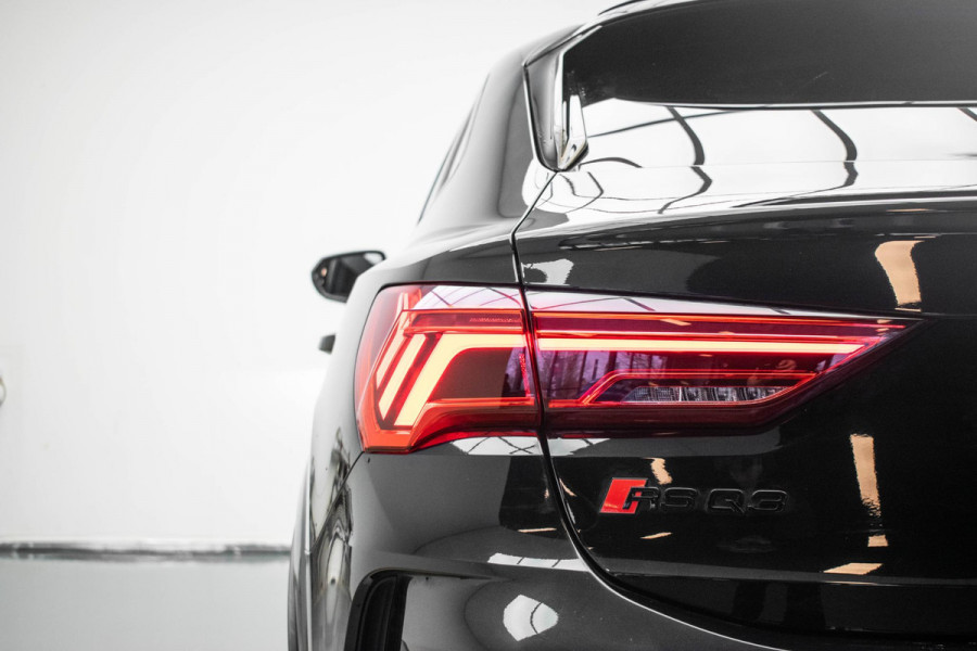 Audi RSQ3 Sportback TFSI |Pano|B&O|RS Seats|Ambient|Adaptive|