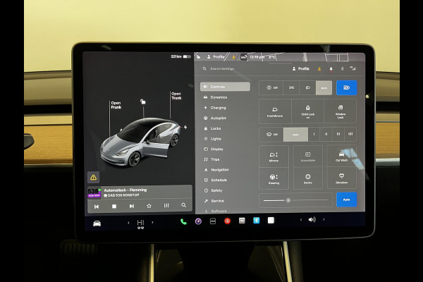 Tesla Model 3 Long Range AWD 455 PK 75kWh Autopilot Panoramadak Leder Navi PDC VA Camera