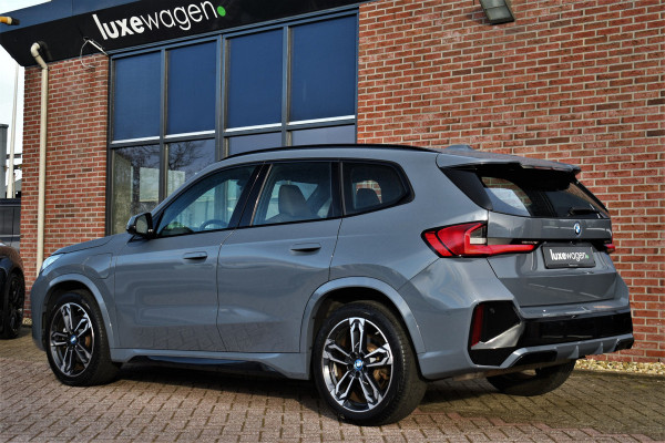 BMW X1 xDrive30e M-Sport Plus Pano ACC HUD 360-cam 19inch