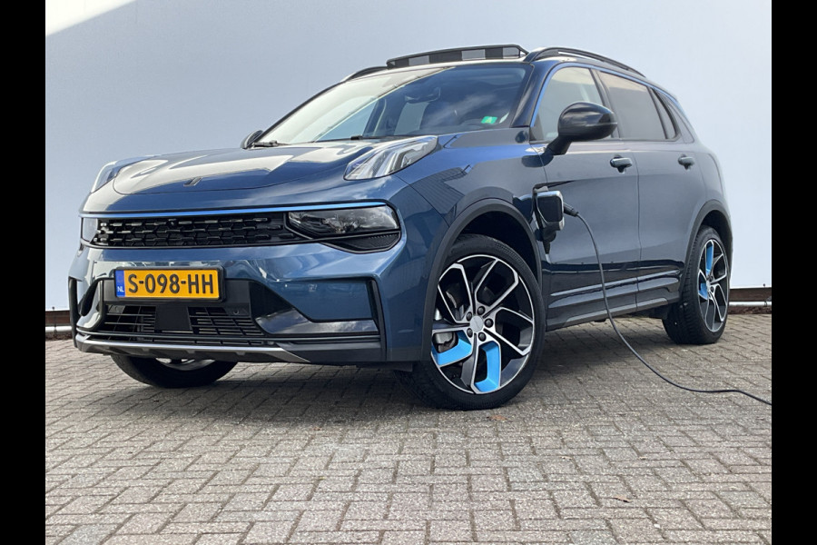 Lynk & Co 01 1.5 PHEV 262pk 360cam Trekhaak Pano ACC Stoelverw Elek-klep Plug-In