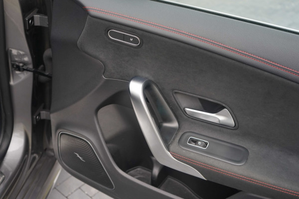 Mercedes-Benz CLA-Klasse 35 AMG SB 4Matic/Pano/HUD/Burm/Sfeer/Trkhk/306PK