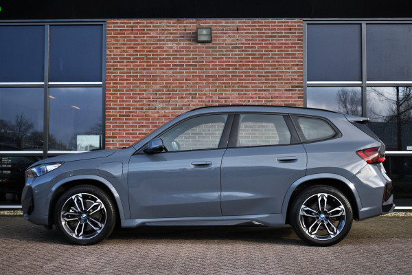 BMW X1 xDrive30e M-Sport Plus Pano ACC HUD 360-cam 19inch