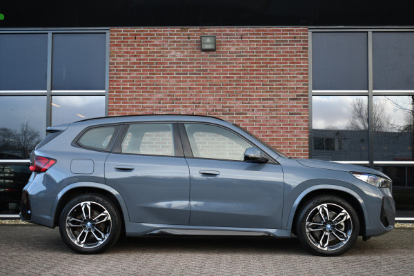 BMW X1 xDrive30e M-Sport Plus Pano ACC HUD 360-cam 19inch