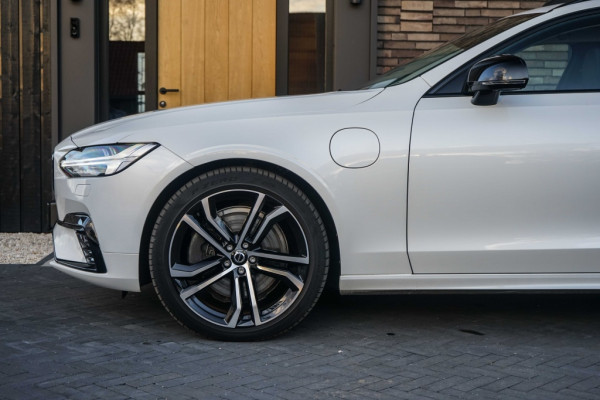 Volvo V90 T6 AWD R-Design expression Pano/HarmanK/Xenium/360cam/340PK