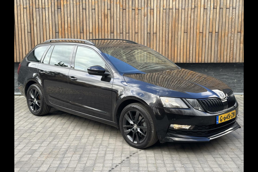 Škoda Octavia Combi 1.5 TSI Greentech Sport Business Automaat | Cruise control | Climate control | Trekhaak | Parkeersensoren achter | Zwart o