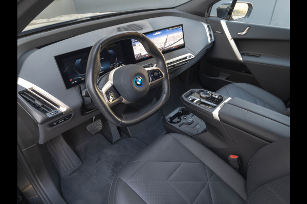 BMW iX xDrive50 - Driving Ass Prof - Sportpakket - Harman Kardon - Laserlight