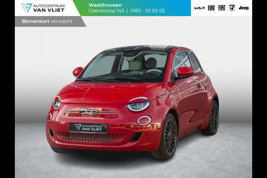 Fiat 500E La Prima 42 kWh | Clima | Cruise | Leder | 17" | Priv Glass | Winter Pack | JBL Sound | BSM | Apple Carplay