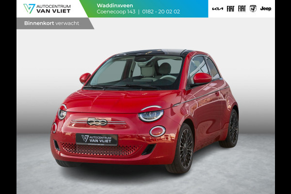 Fiat 500E La Prima 42 kWh | Clima | Cruise | Leder | 17" | Priv Glass | Winter Pack | JBL Sound | BSM | Apple Carplay