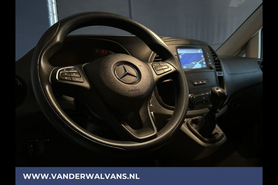 Mercedes-Benz Vito 116 CDI 164pk L3H1 Euro6 Airco | Navigatie | Camera | Imperiaal | Trekhaak Apple Carplay, Android Auto, Cruisecontrol, Parkeersensoren