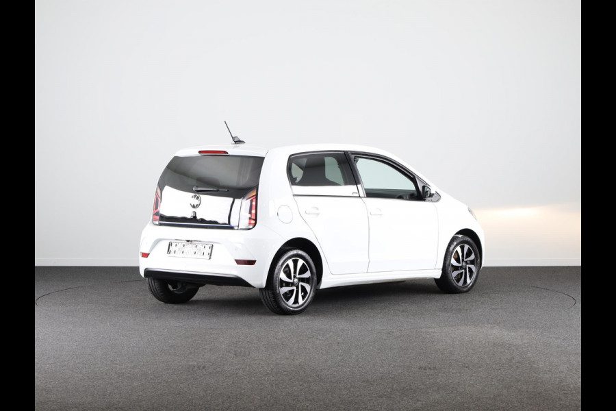 Volkswagen e-Up! e-up! Style Active 83 pk | Navigatie via App | Autom. airco | Cruise control | Achteruitrijcamera | Stoelverwarming | All Season banden |