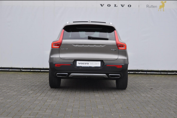 Volvo XC40 T5 252PK Automaat Recharge Inscription / Panoramadak / Trekhaak / Stoelverwarming voor / Adaptive cruise control / Pilot assist / Lederen bekleding / 360 Camera / Apple carplay / Android auto /