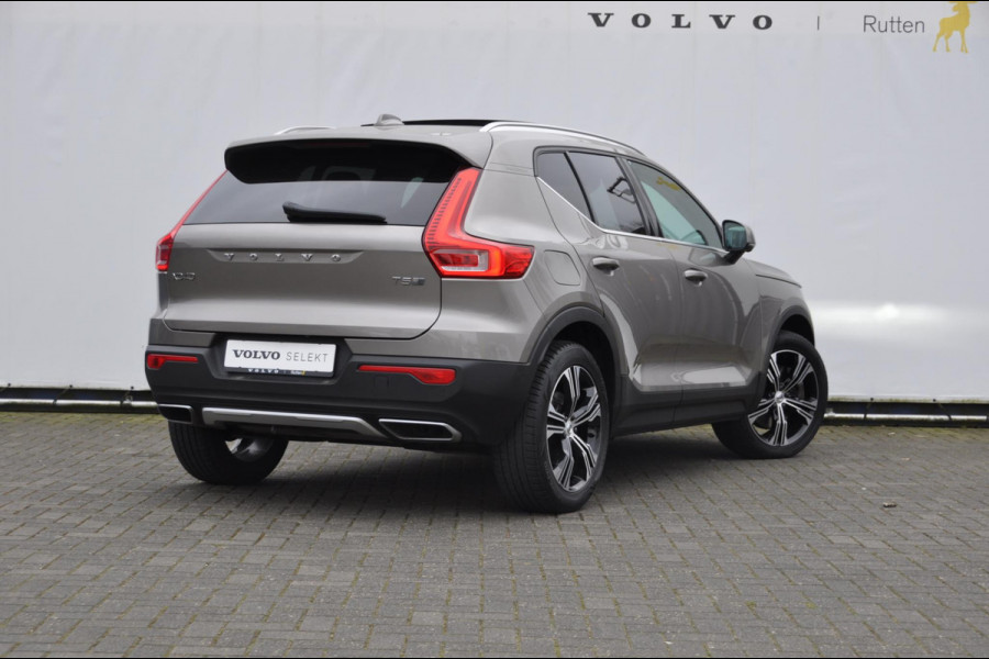 Volvo XC40 T5 252PK Automaat Recharge Inscription / Panoramadak / Trekhaak / Stoelverwarming voor / Adaptive cruise control / Pilot assist / Lederen bekleding / 360 Camera / Apple carplay / Android auto /