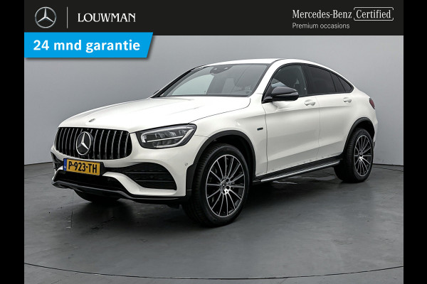 Mercedes-Benz GLC Coupé 300 e 4MATIC Business Solution AMG | Achteruirijcamera | Multispaaks | Navigatie | Nightpaklket | Treeplanken | Inclusief 24 maanden MB Certified garantie voor Europa.