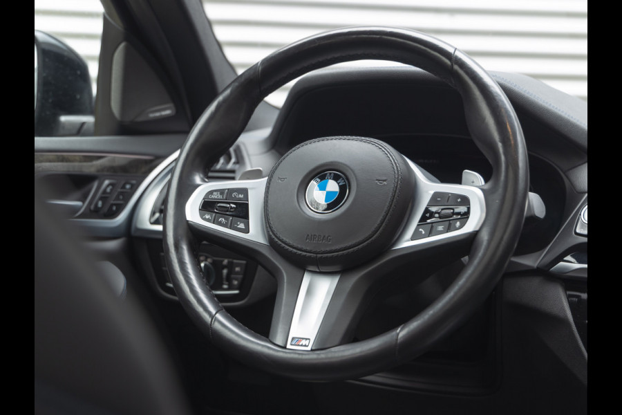 BMW X4 M40i - Panorama - Trekhaak - Driving Ass Plus - Harman Kardon - Memory