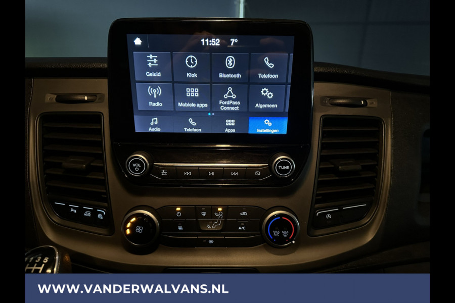 Ford Transit Custom 2.0 TDCI L1H1 Euro6 Airco | Camera | Apple Carplay | Android Auto | Cruisecontrol 2500kg trekhaak, Parkeersensoren, Verwarmde voorruit, Bijrijdersbank