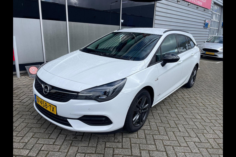 Opel Astra Sports Tourer 1.2 Design & Tech / camera / trekhaak