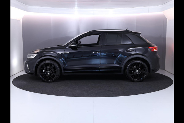 Volkswagen T-Roc 1.5 TSI R-Line 150PK Automaat (DSG) | Black Style | 19"LM velgen | Trekhaak afneembaar | Parkeercamera |