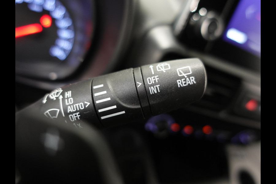 Opel Combo 1.5D L1H1 Edition Airco Cruisecontrol Navigatie Trekhaak Carplay