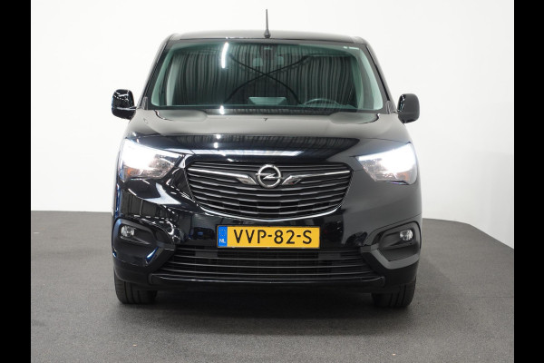Opel Combo 1.5D L1H1 Edition Airco Cruisecontrol Navigatie Trekhaak Carplay