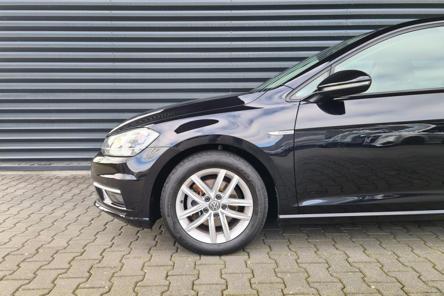 Volkswagen Golf 1.5 TSI Comfortline -App Connect-