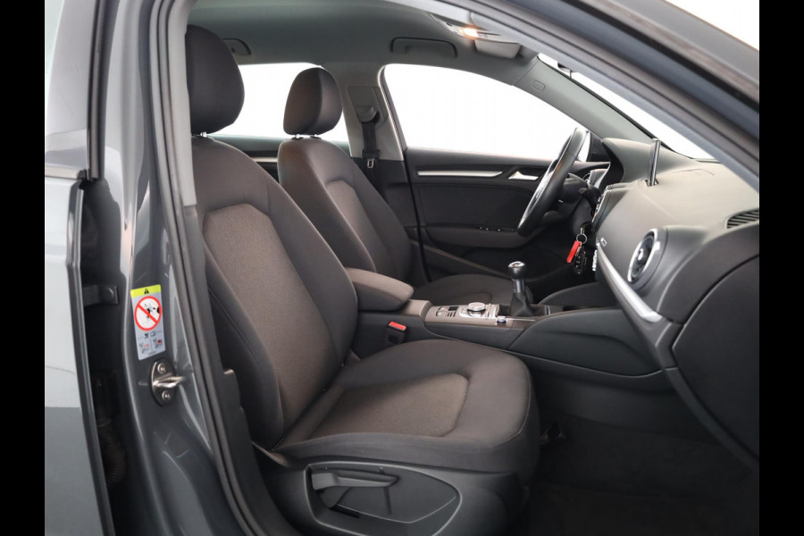Audi A3 Sportback 1.0 TFSI 115pk 6bak/ 16' LMvelgen| Airco|Xenon