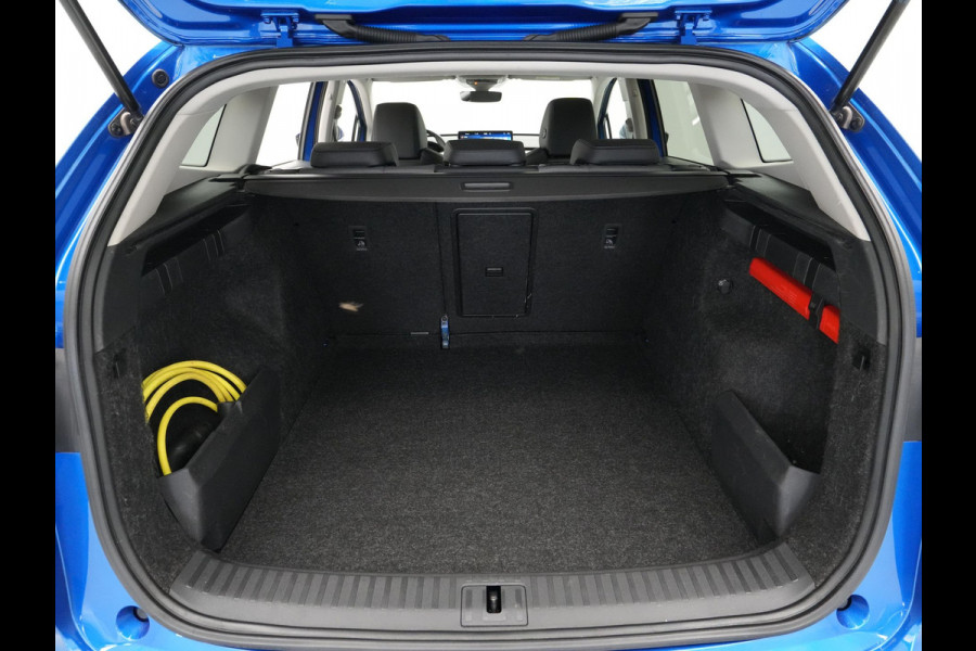 Škoda ENYAQ iV 60 Navigatie Camera Stoelverwarming 20'' Lm Velgen 146