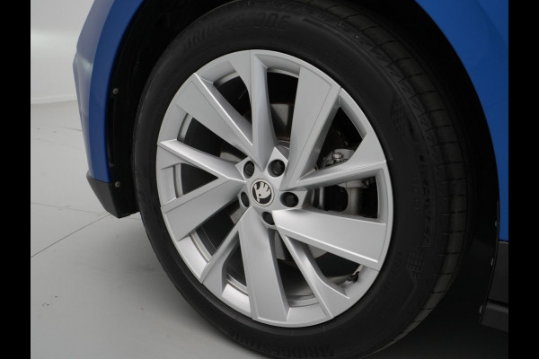 Škoda ENYAQ iV 60 Navigatie Camera Stoelverwarming 20'' Lm Velgen 146
