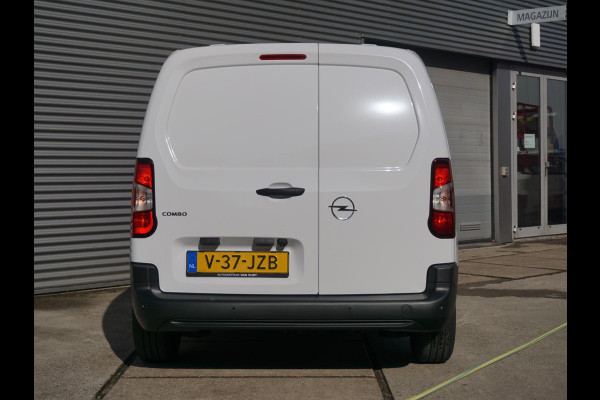 Opel Combo L1 100 Pk. | Apple Carplay | camera | betimmering | 3 zitplaatsen | Comfort stoel | rijklaarprijs