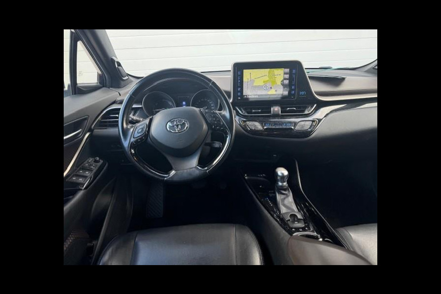 Toyota C-HR 1.8 Hybrid Bi-Tone - LED - Leder - Trekhaak -JBL