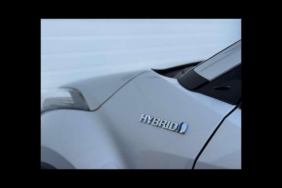 Toyota C-HR 1.8 Hybrid Bi-Tone - LED - Leder - Trekhaak -JBL