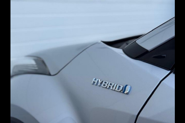 Toyota C-HR 1.8 Hybrid Bi-Tone - LED - Leder - Trekhaak -JBL