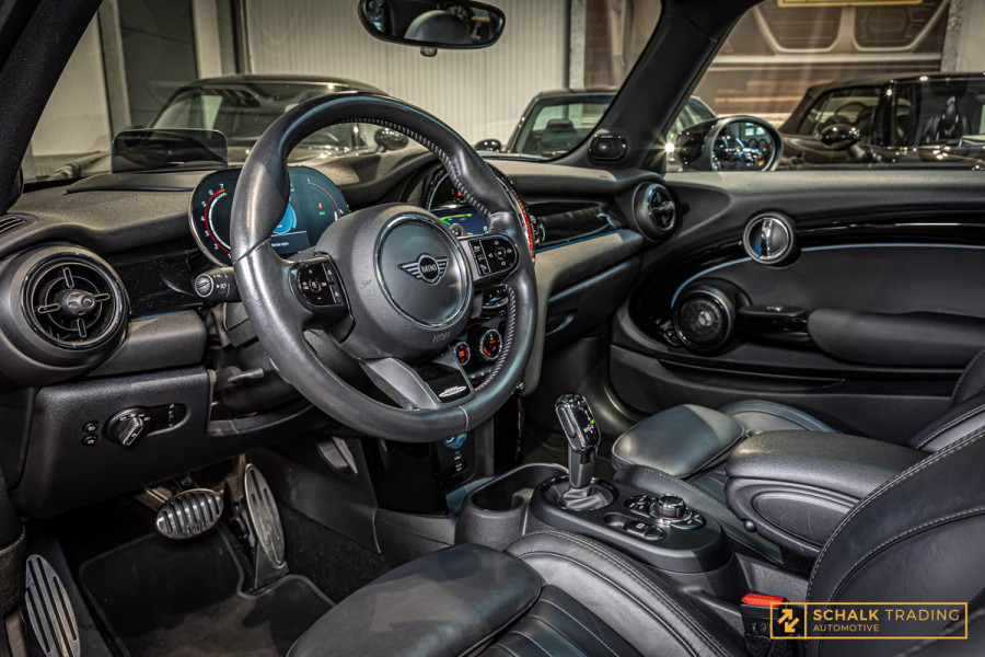 MINI 2.0 John Cooper Works JCW Pack|NW model|Pano|H&K|Cam|