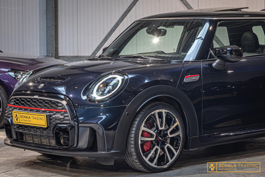 MINI 2.0 John Cooper Works JCW Pack|NW model|Pano|H&K|Cam|