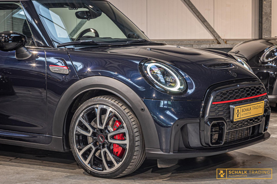 MINI 2.0 John Cooper Works JCW Pack|NW model|Pano|H&K|Cam|