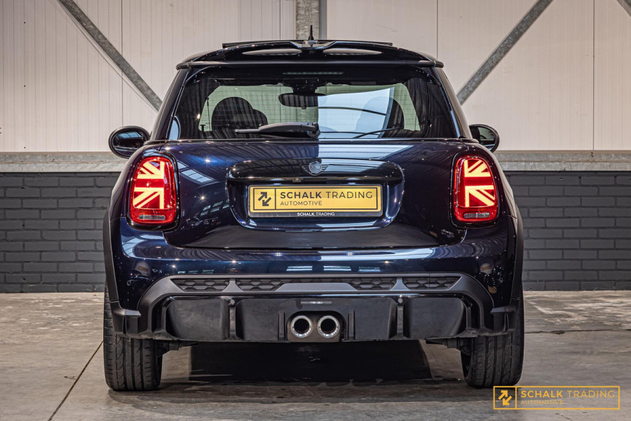 MINI 2.0 John Cooper Works JCW Pack|NW model|Pano|H&K|Cam|