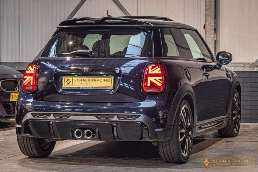 MINI 2.0 John Cooper Works JCW Pack|NW model|Pano|H&K|Cam|