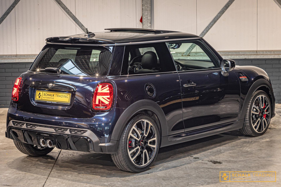 MINI 2.0 John Cooper Works JCW Pack|NW model|Pano|H&K|Cam|